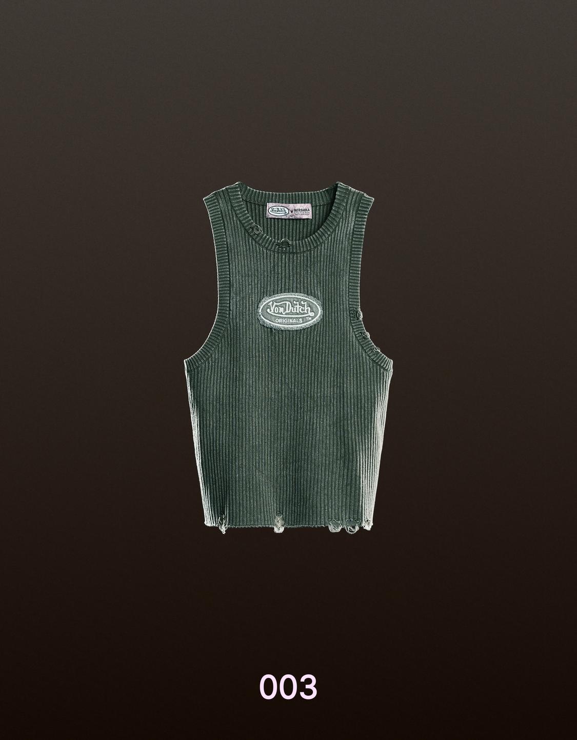 Von Dutch top with patch