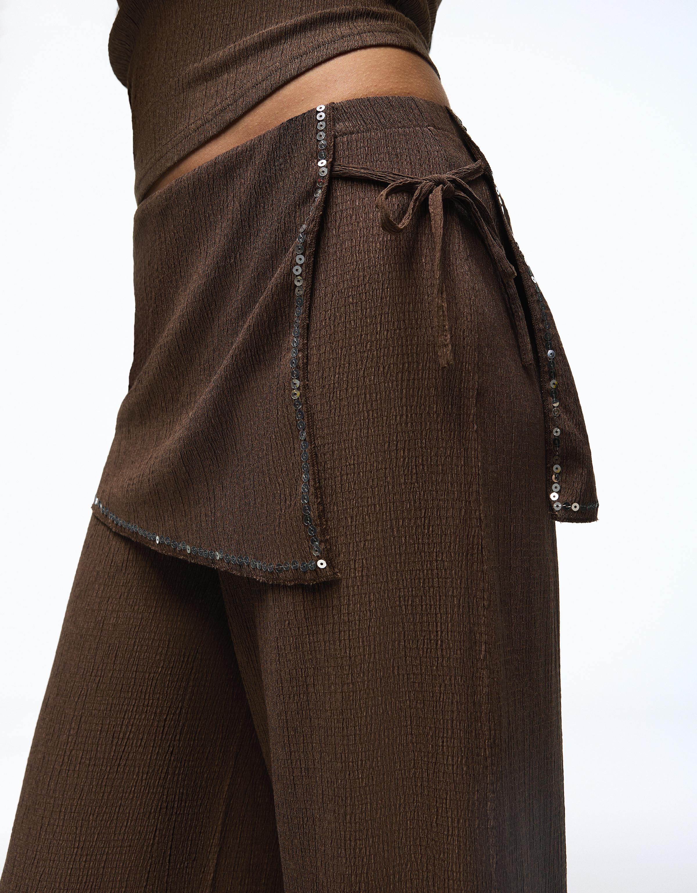 Pullu etek detaylı pantolon - Görsel 30