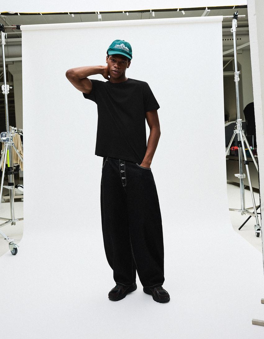 short sleeve T-shirt-Black