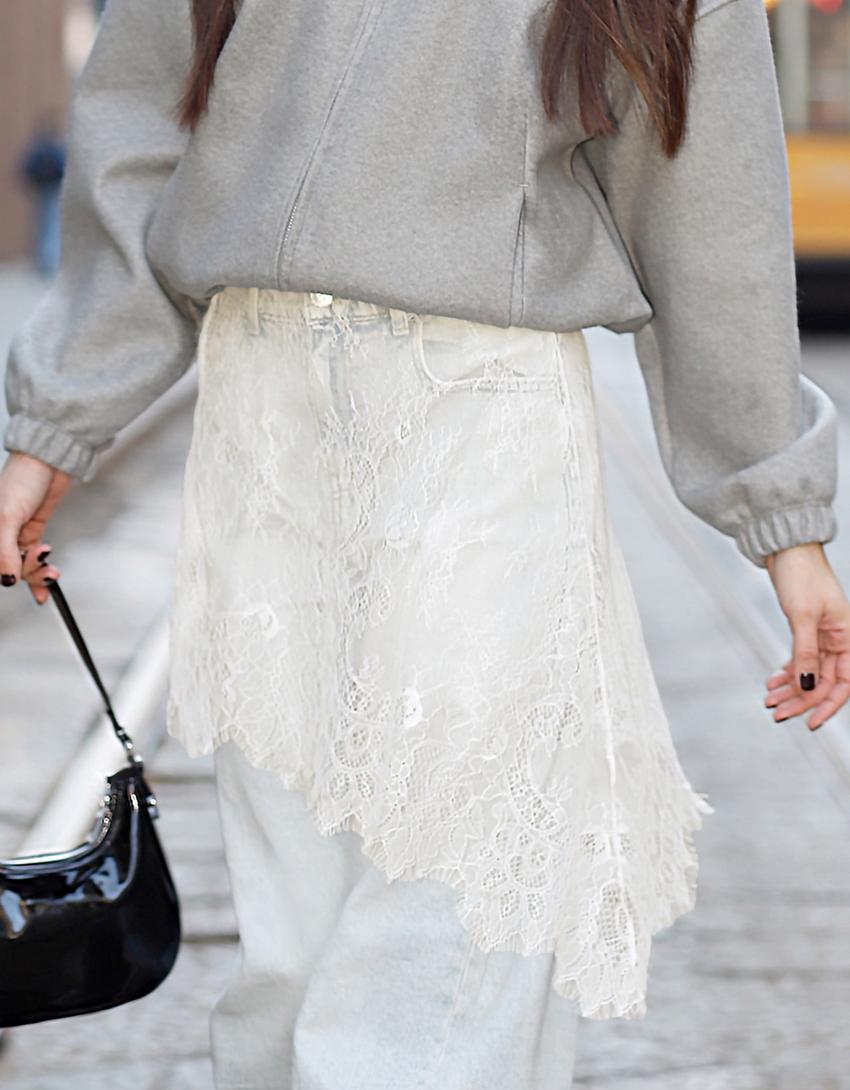 Lace wrap skirt-White