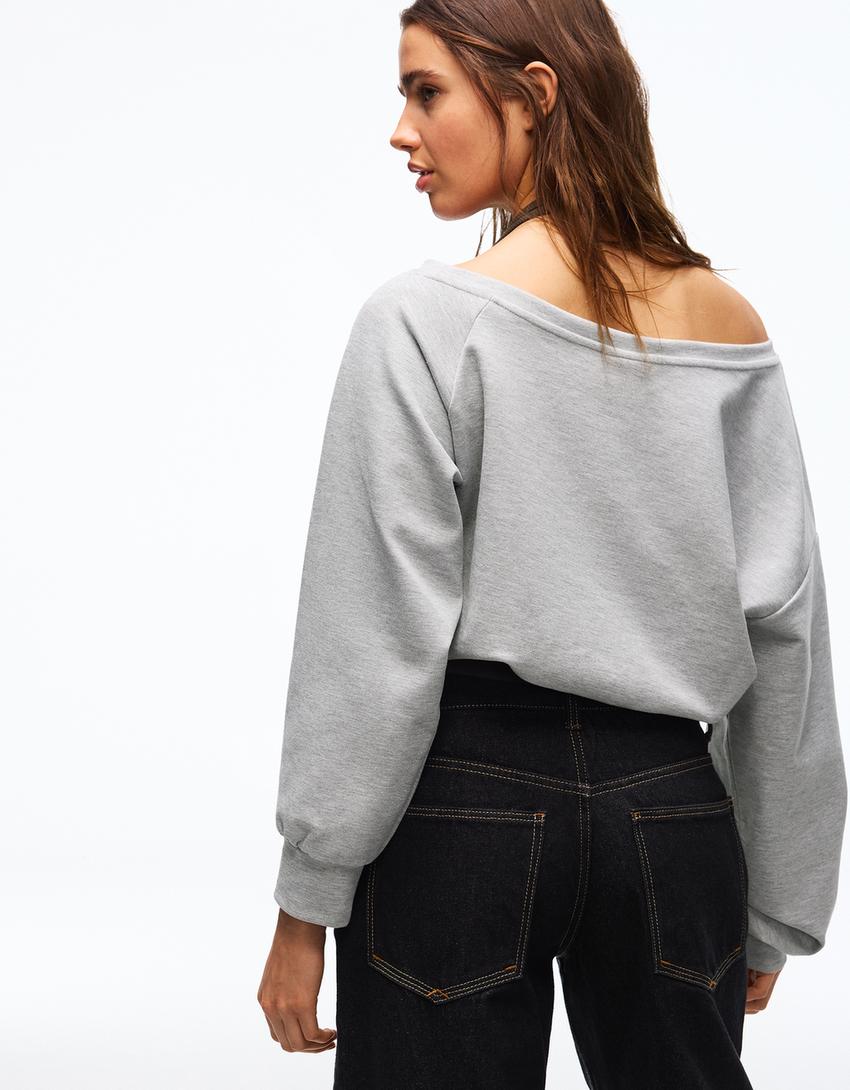 Sweter halter asimetris-Abu-abu