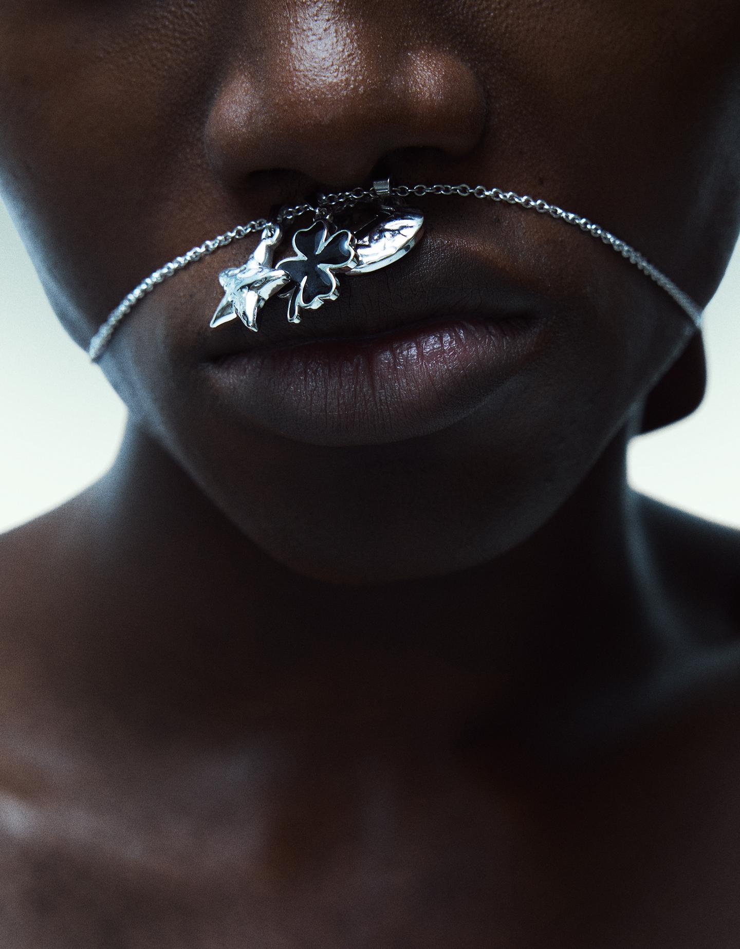 Bershka Collana Con Ciondoli In Acciaio Uomo Argentato