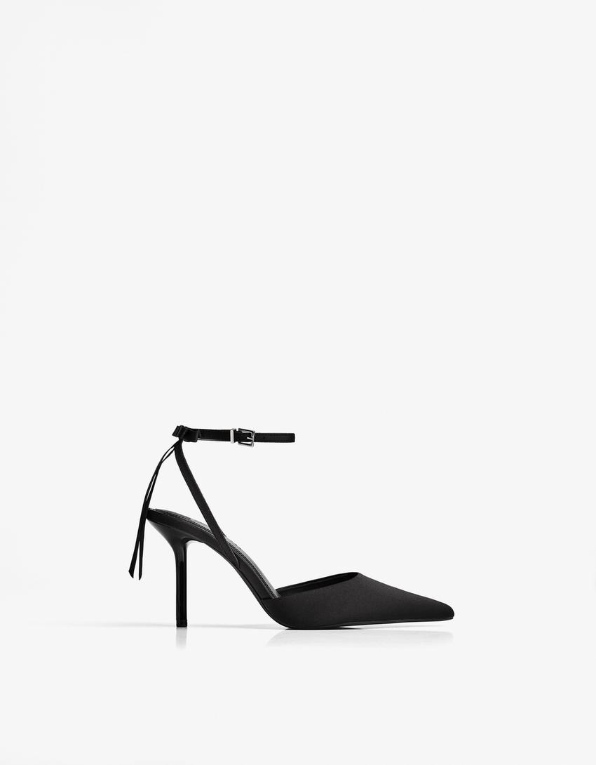 High-heel shoes with bow-BLACK