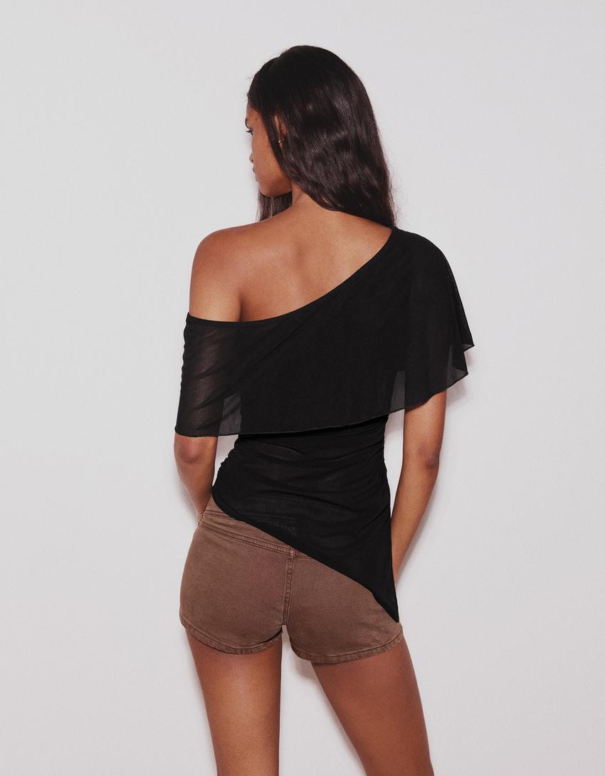 Asymmetric top with cape-Black