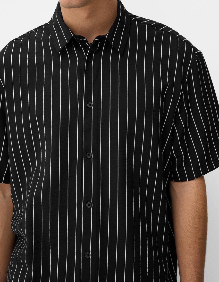 Camisa manga corta regular-Blanco / Negro-2