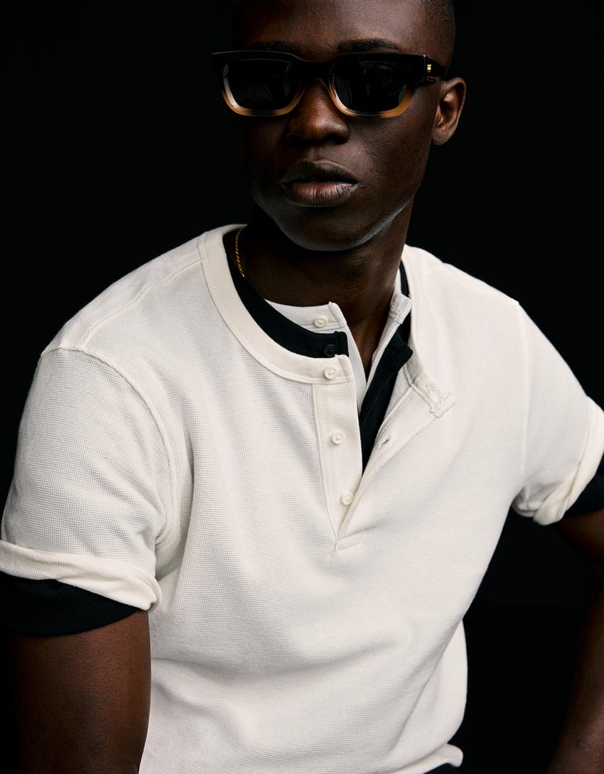 Majica kratkih rukava mrežaste teksture sa panaderom-Zagasitobela