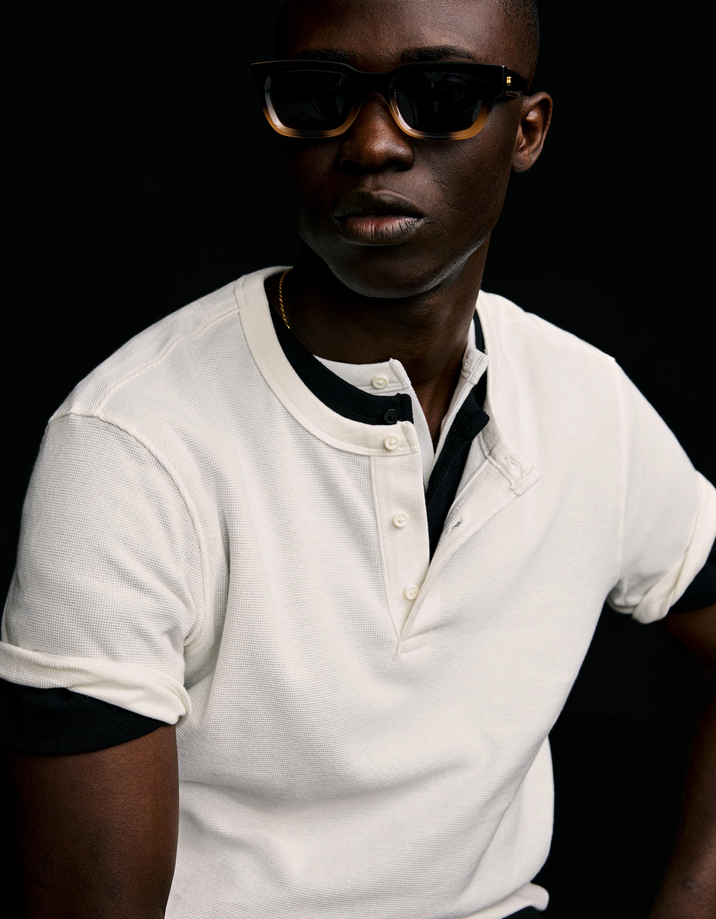 Kısa kollu gofre ekmekçi tişört - Görsel 8