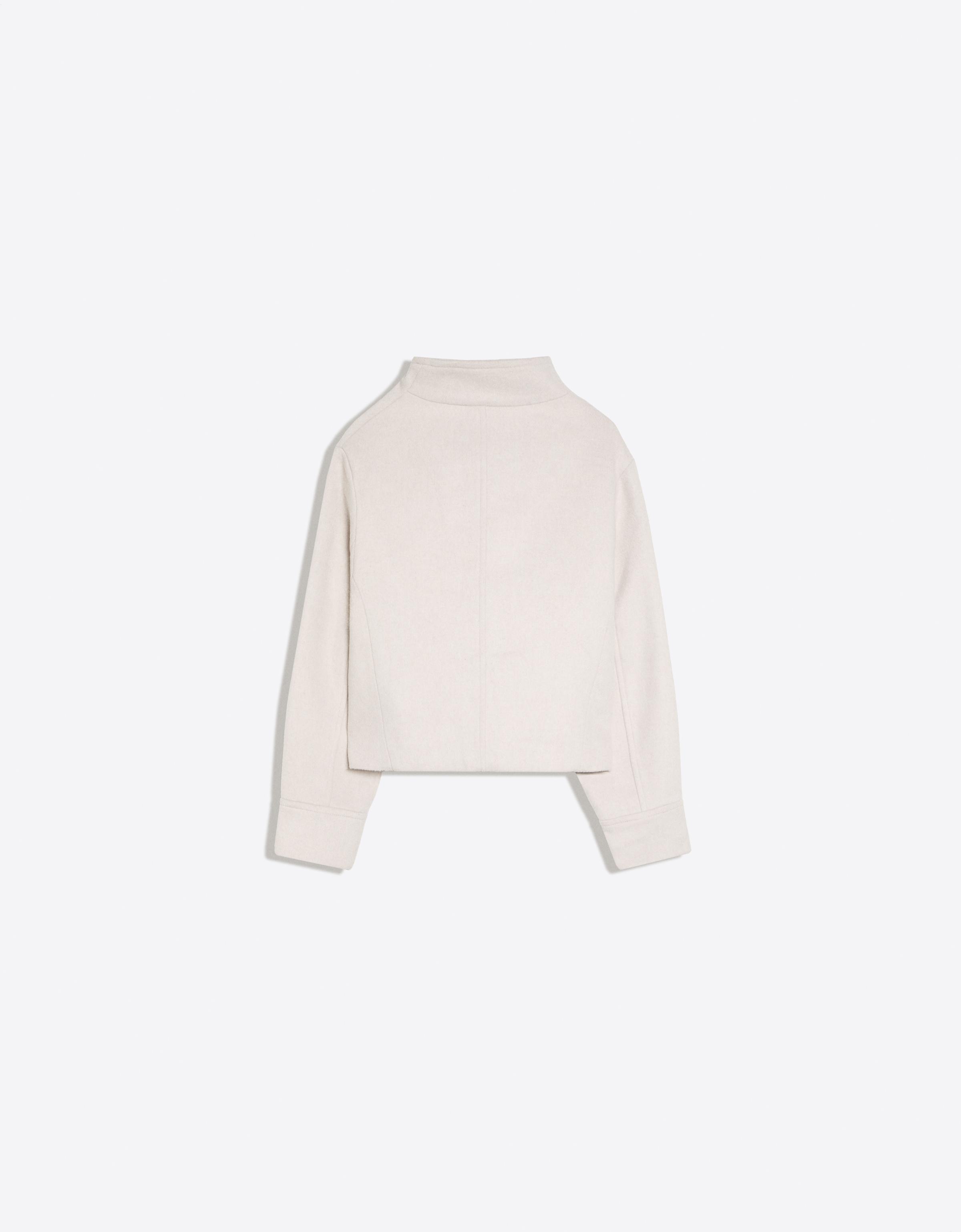 Bershka Kısa kruvaze kaşe ceket görsel 4