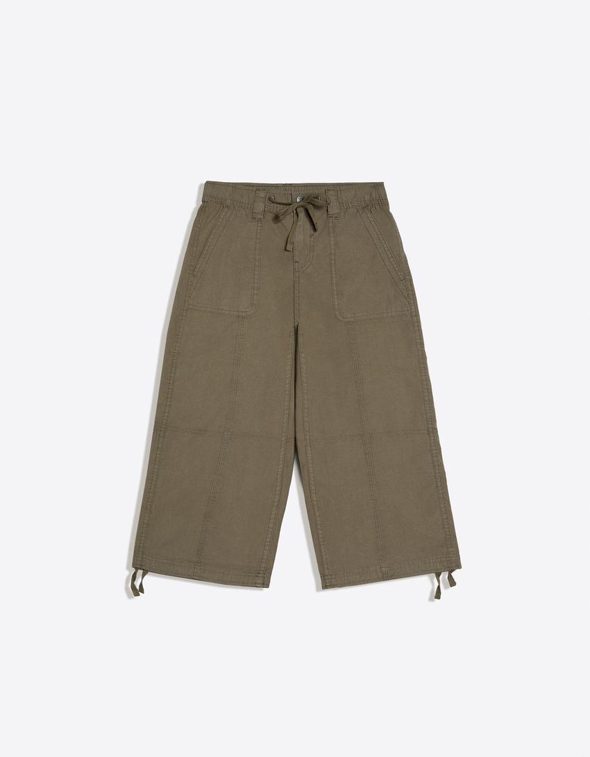 Pantalon capri-Kaki