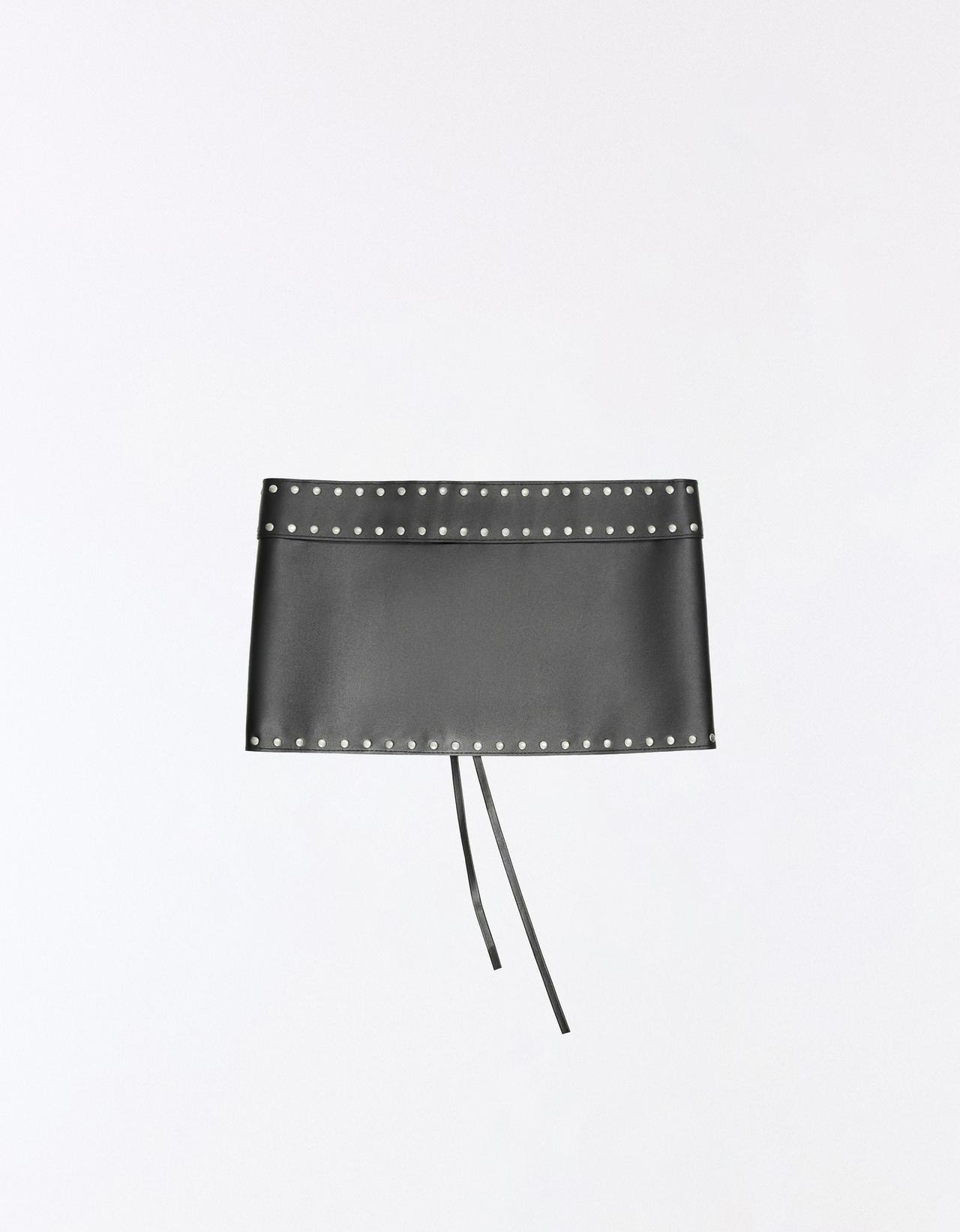 Studded clutch bag — Black