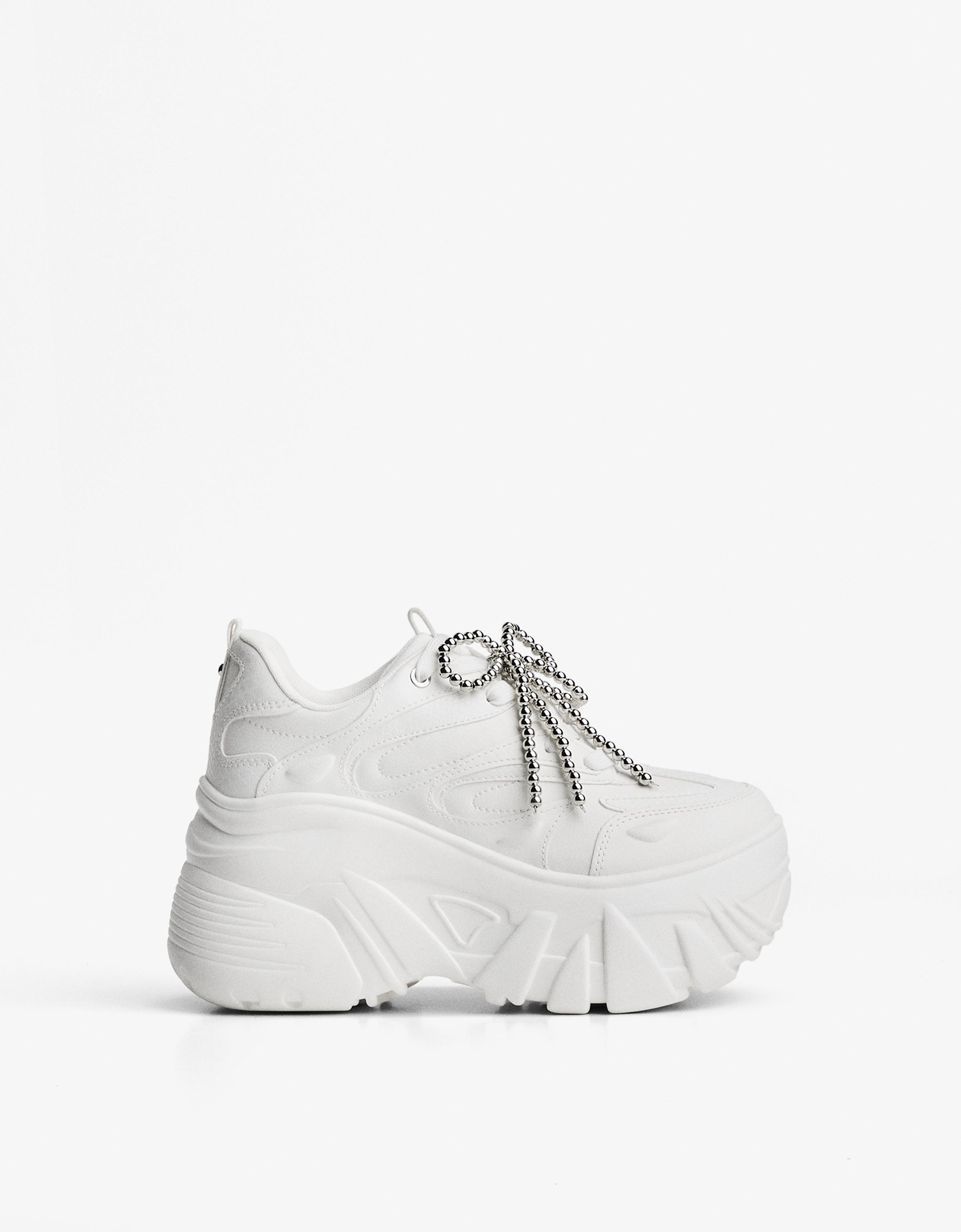 Bershka Xl-Plateausneaker Damen 36 Weiss