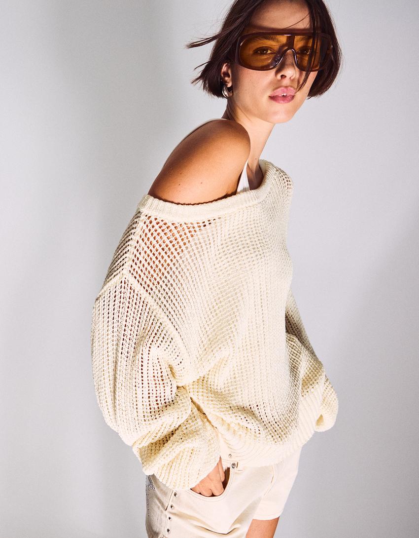 Rustikaler Strickpullover mit Lochmuster-Rohweiß