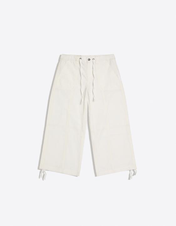 Spodnie typu capri