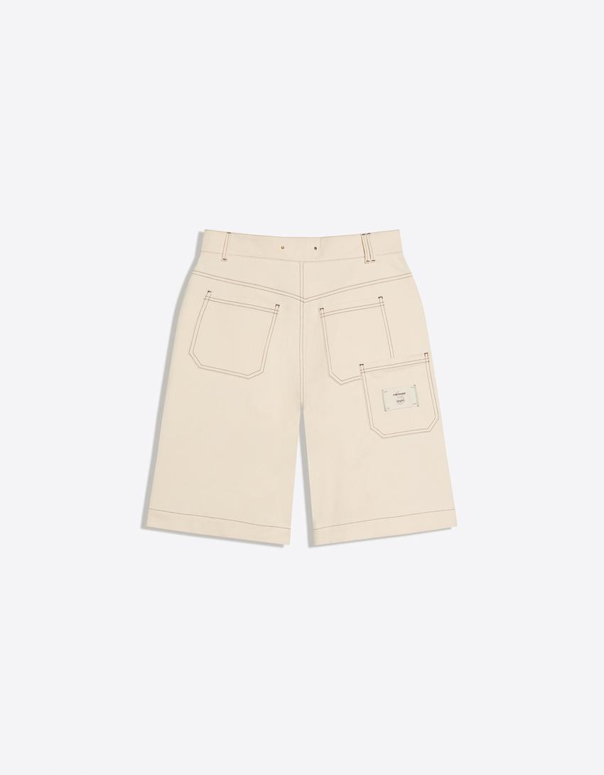 Super baggy Bermuda shorts with pleats-Cream