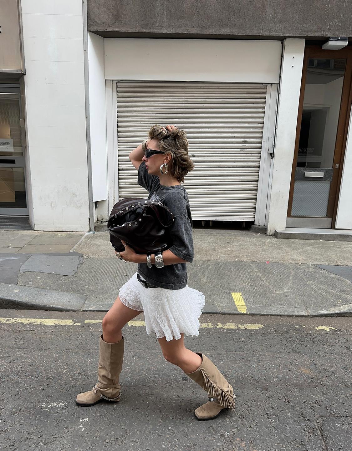 Ruffled blonde lace mini skirt