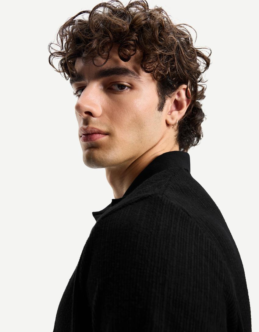 Textured polo shirt-Black
