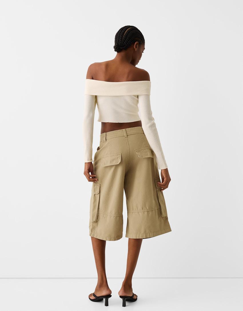 Voluminous multipocket cargo Bermuda shorts-Camel