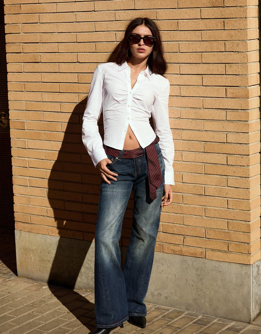 Fitted shirt with vent-White