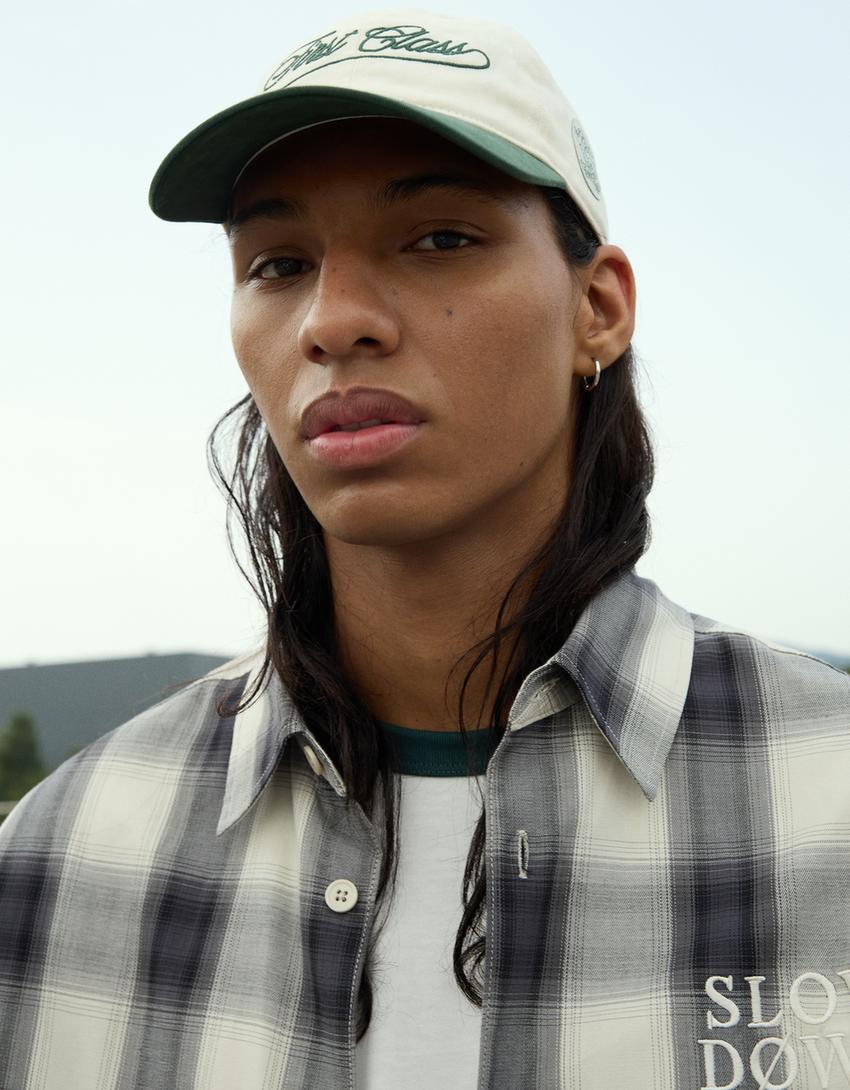 Long-sleeve embroidered check shirt-Grey