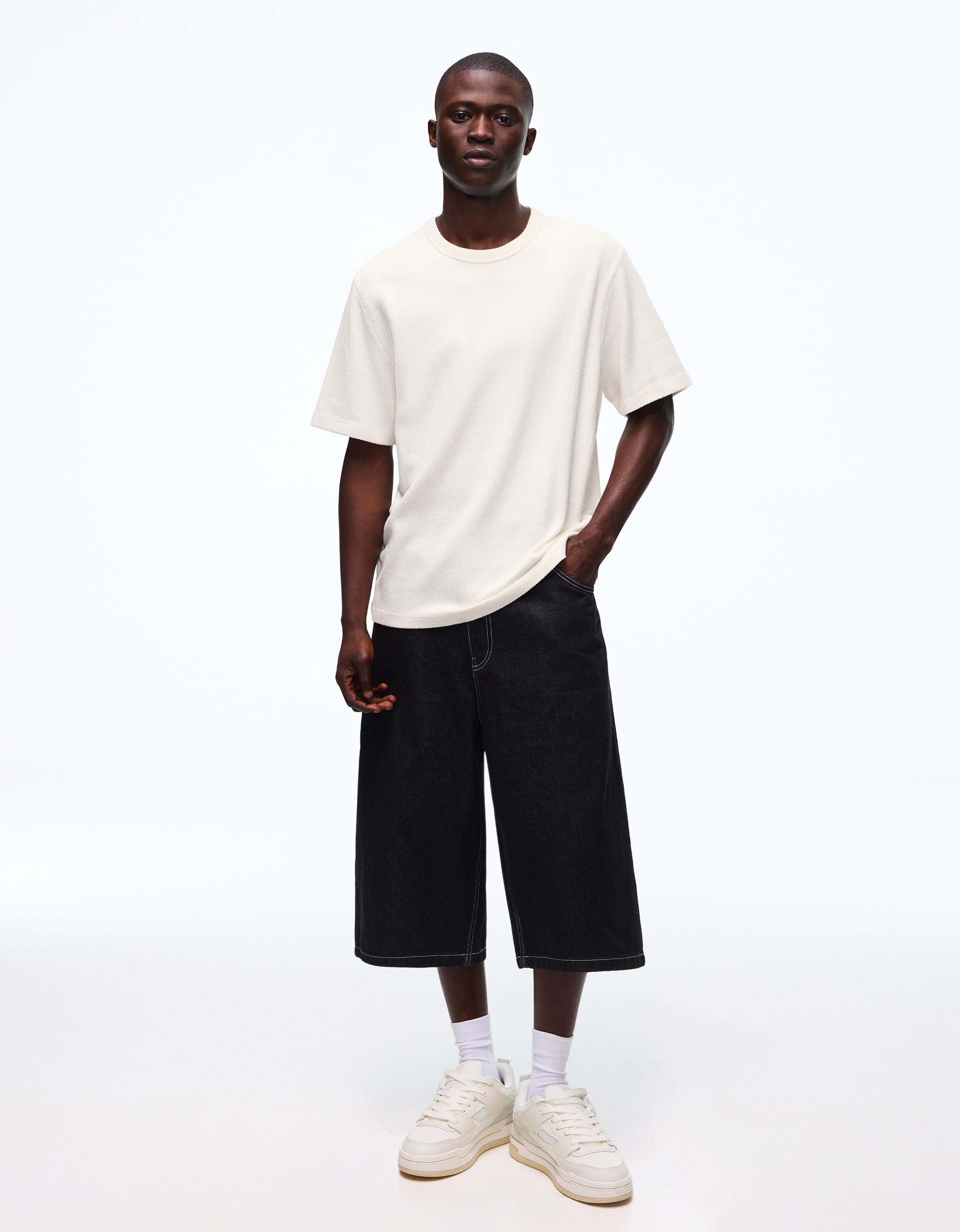 Kısa kollu dokulu tişört - Görsel 88