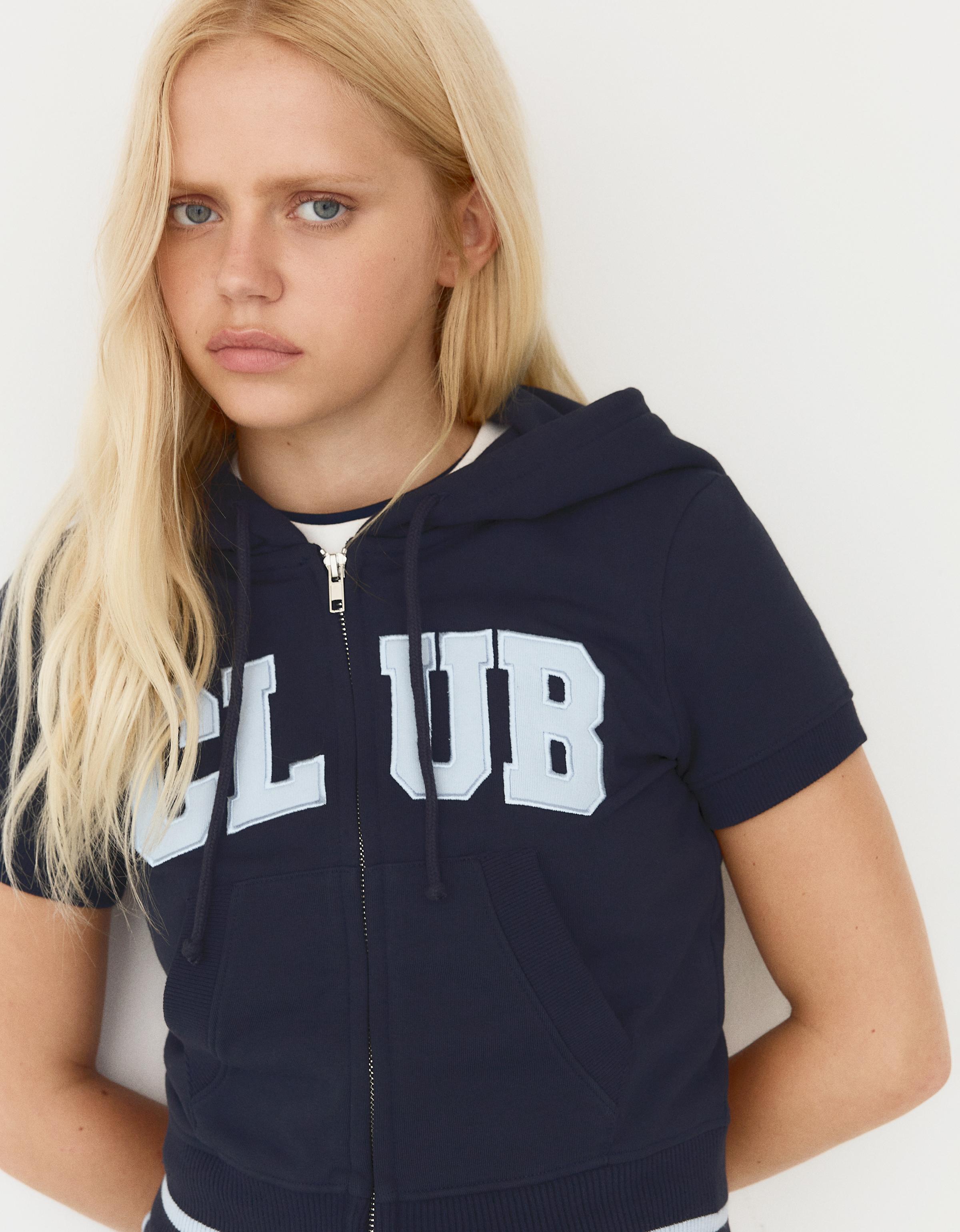 Bershka Kısa kollu kapüşonlu fermuarlı sweatshirt görsel 5