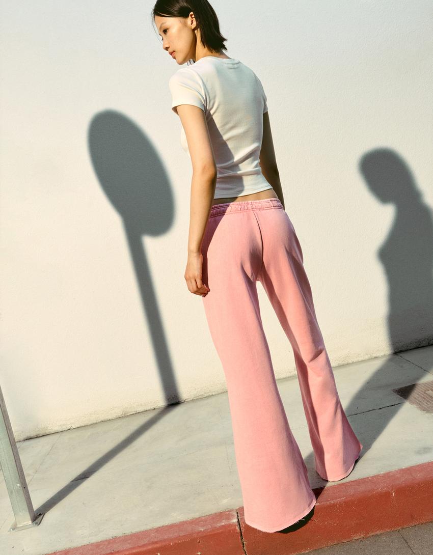 Pantalón flare felpa bajo deshilachado-Rosa