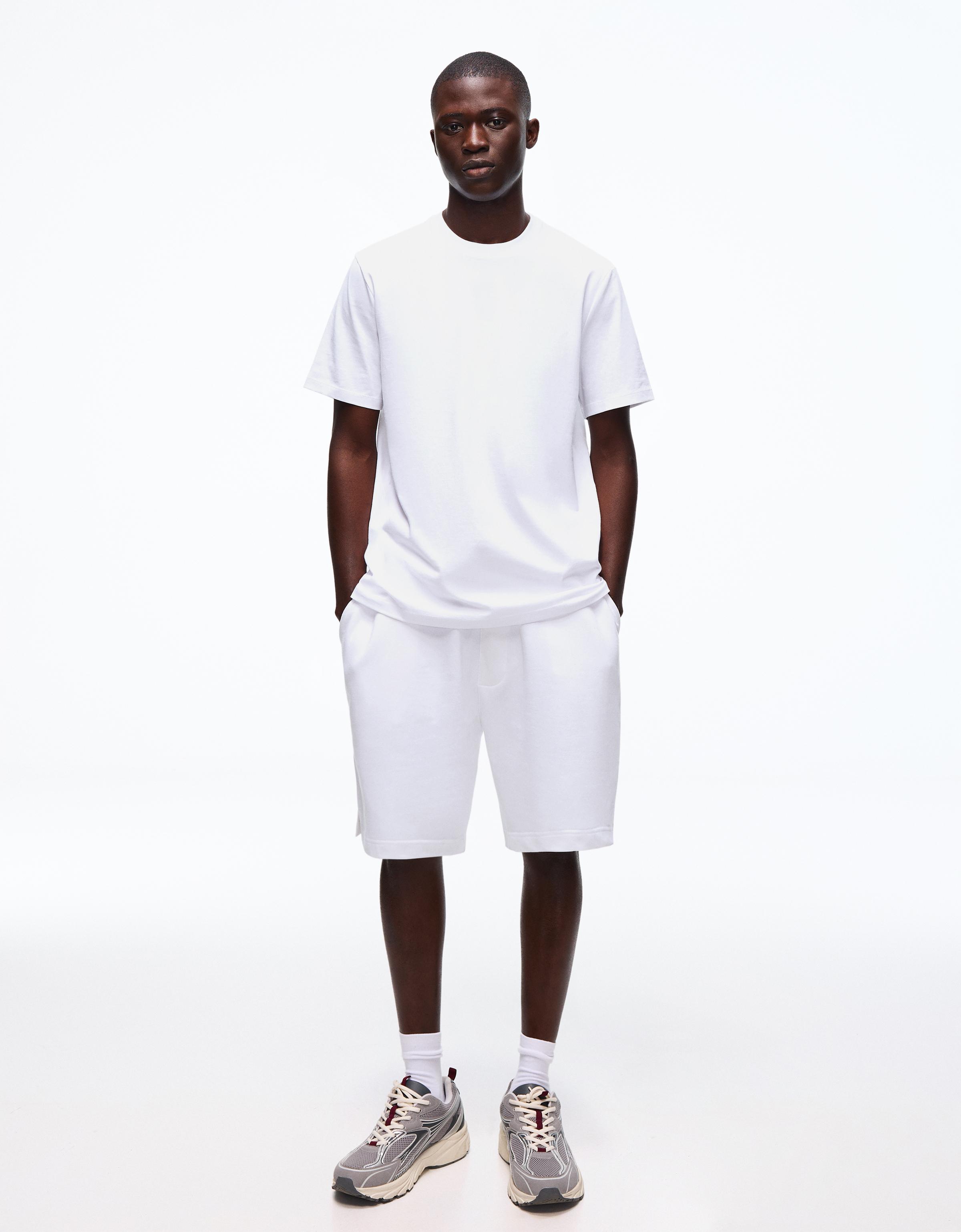 Plush Bermuda shorts — White