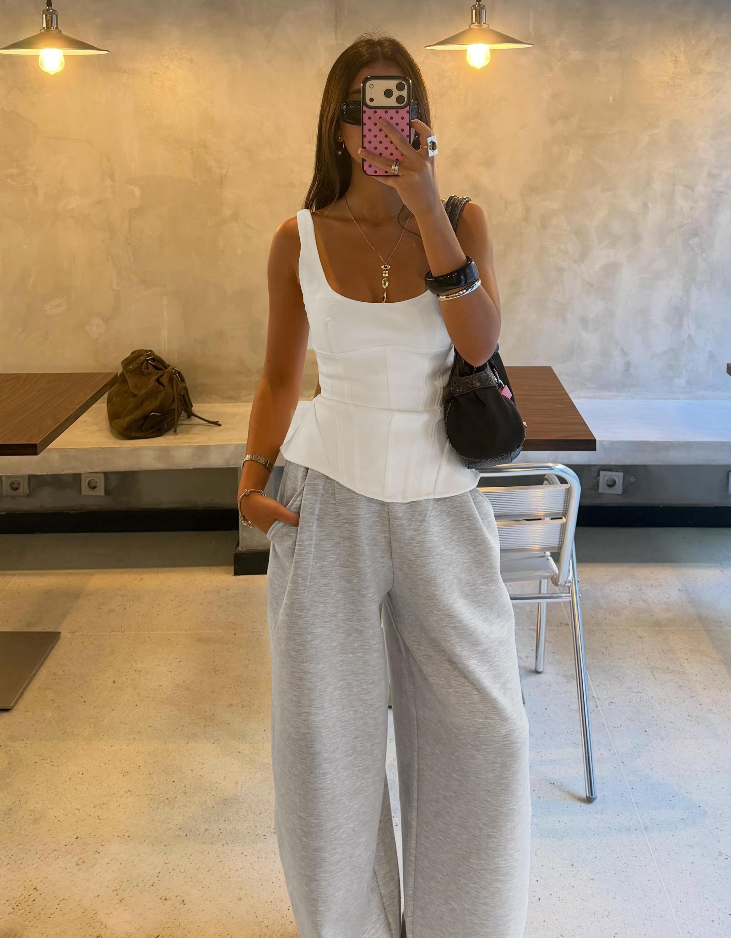 Bershka Strukturalny Top Z Wiązaniem Na Tyle Kobieta Biały