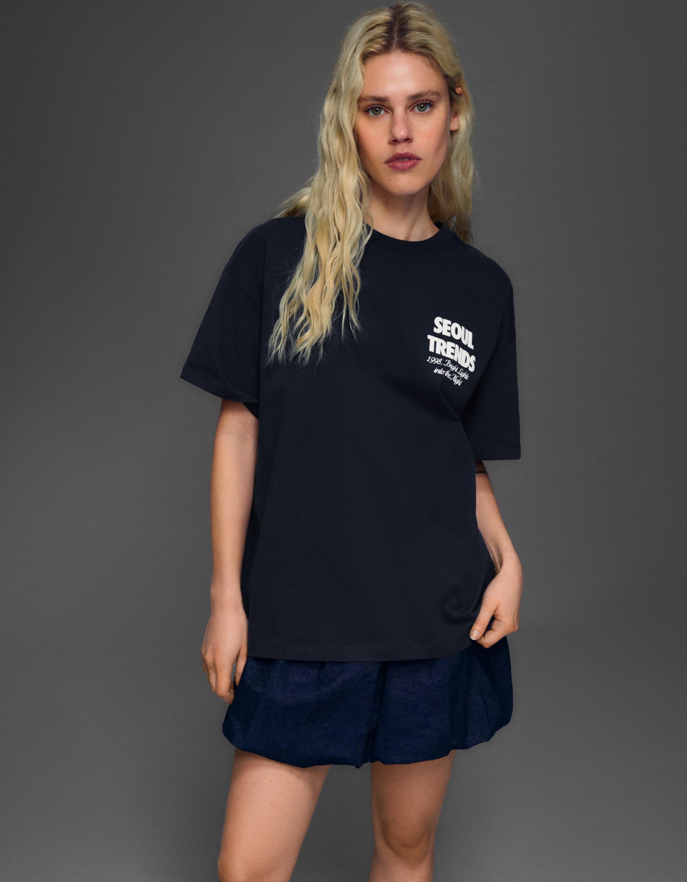 Bershka T-Shirt Mit Kurzen Ärmeln Und Print Damen Xs Marinenblau