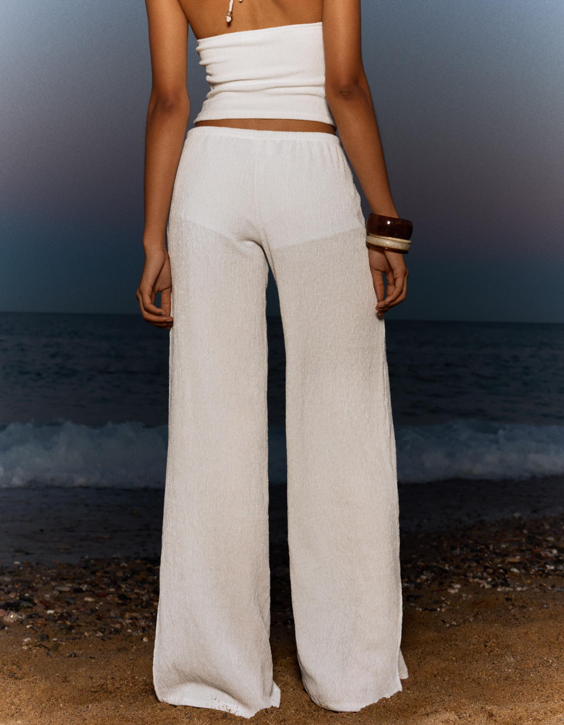 Wide-leg trousers with elasticated waist