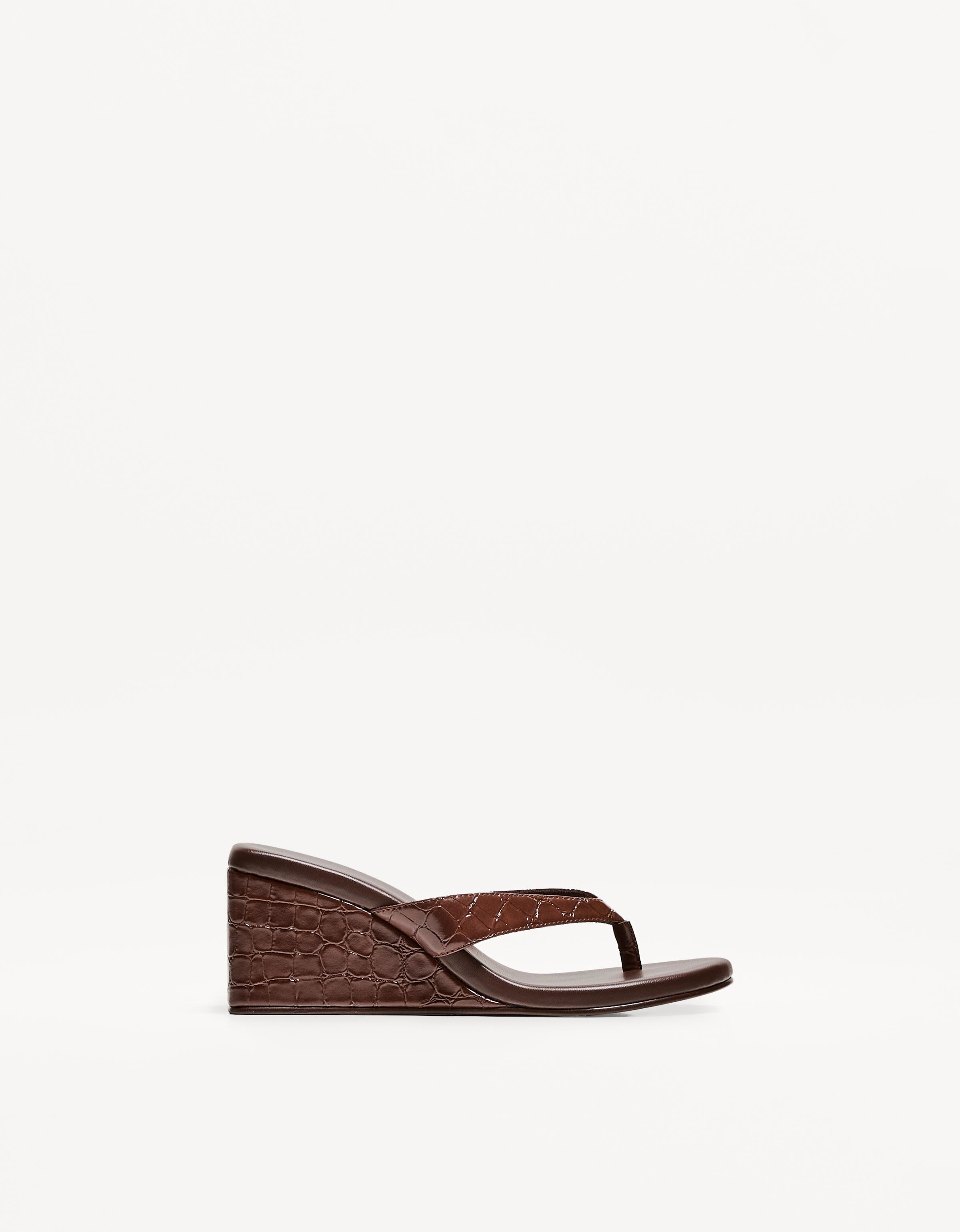 Bershka Absatzsandalen Mit Keilabsatz Damen 38 Braun