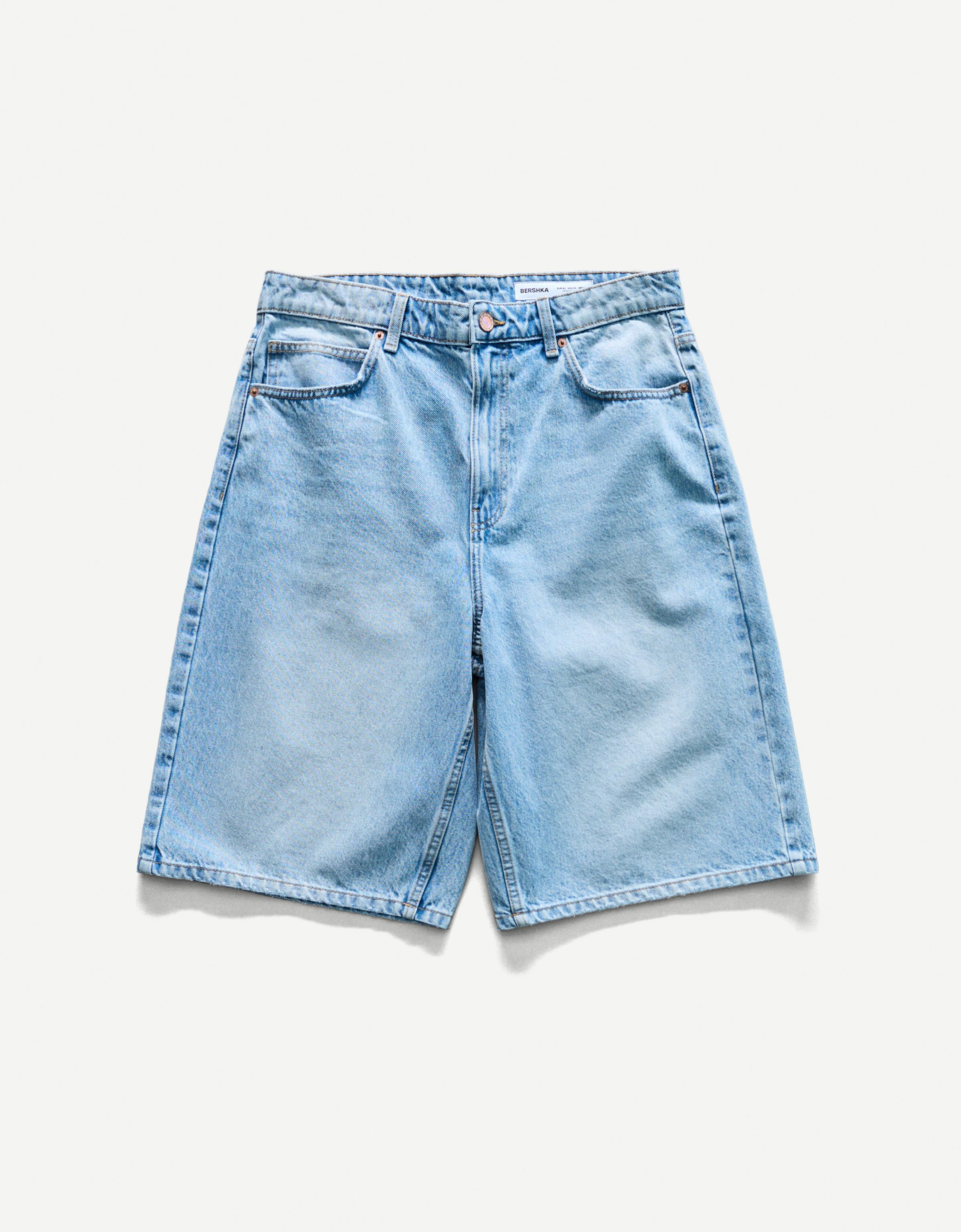 送料無料の商品 Baggy Bermuda shorts - Men | Bershka 携帯用ゲームソフト