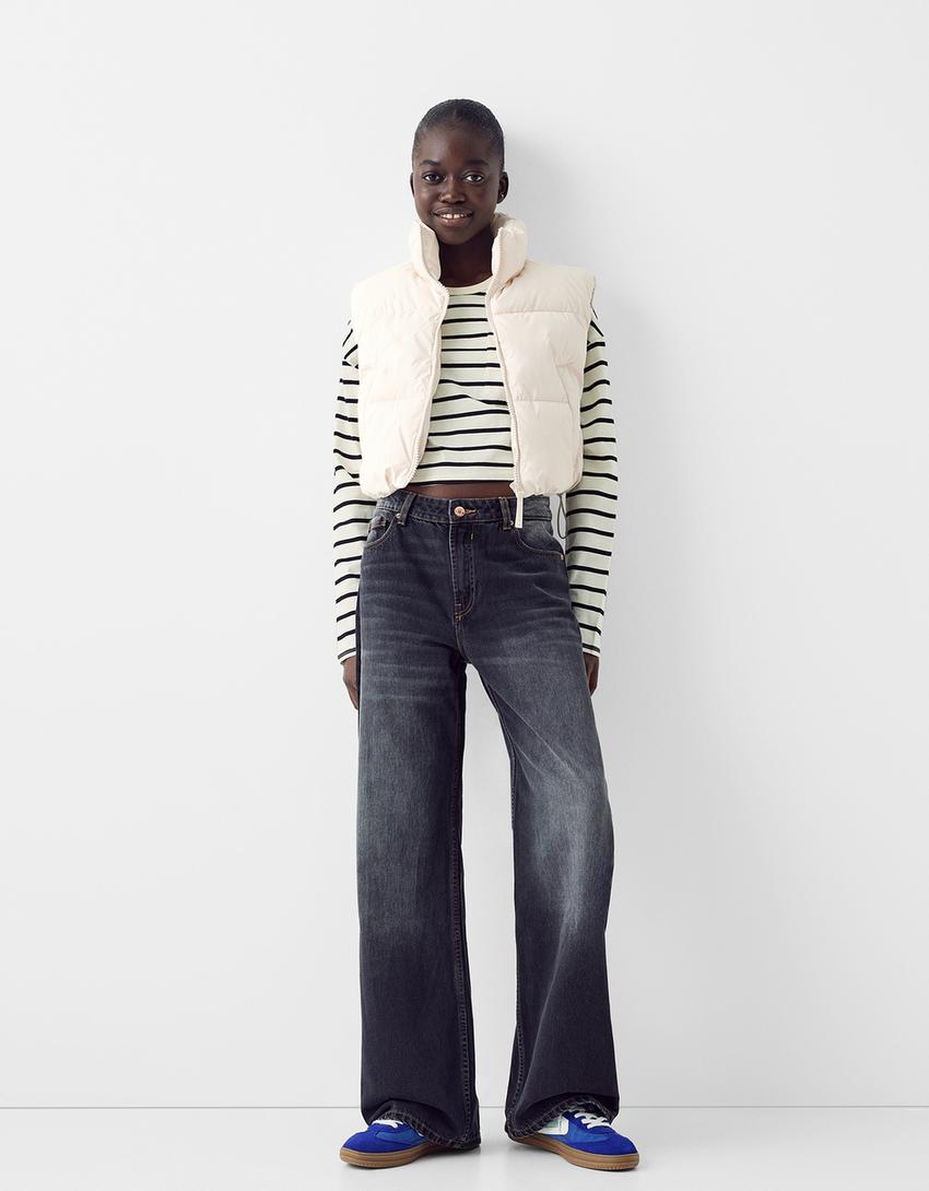 Cropped puffer gilet-Cream-3