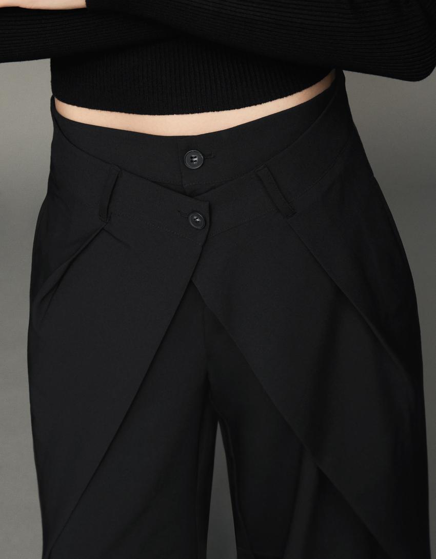 Pleated barrel trousers