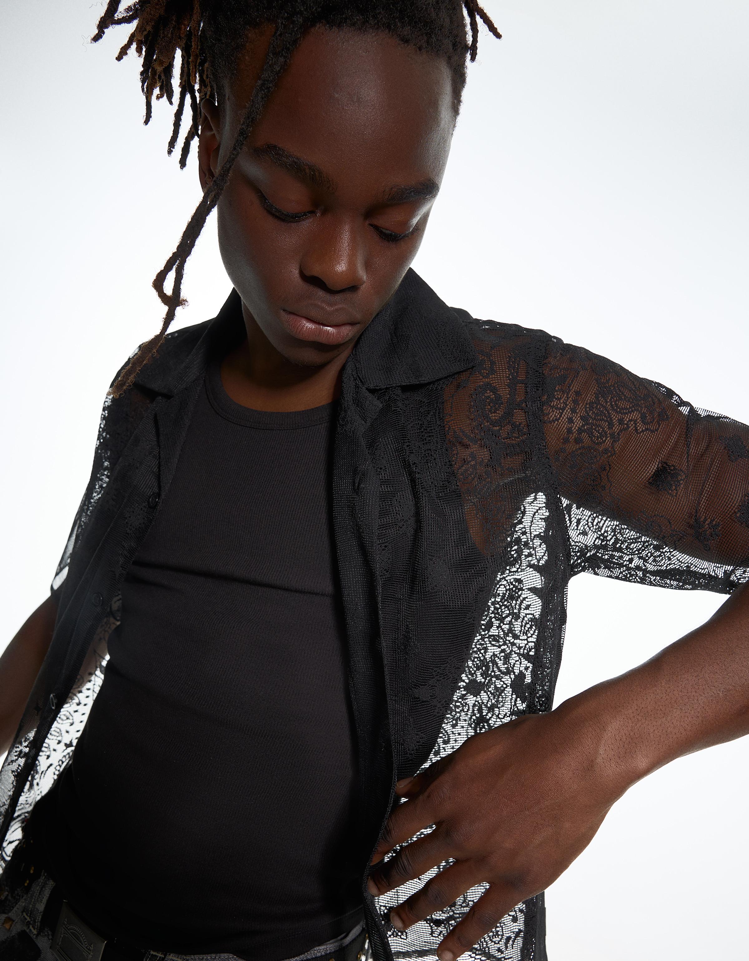 Bershka ARIES X BERSHKA dantelli kısa kollu gömlek görsel 4