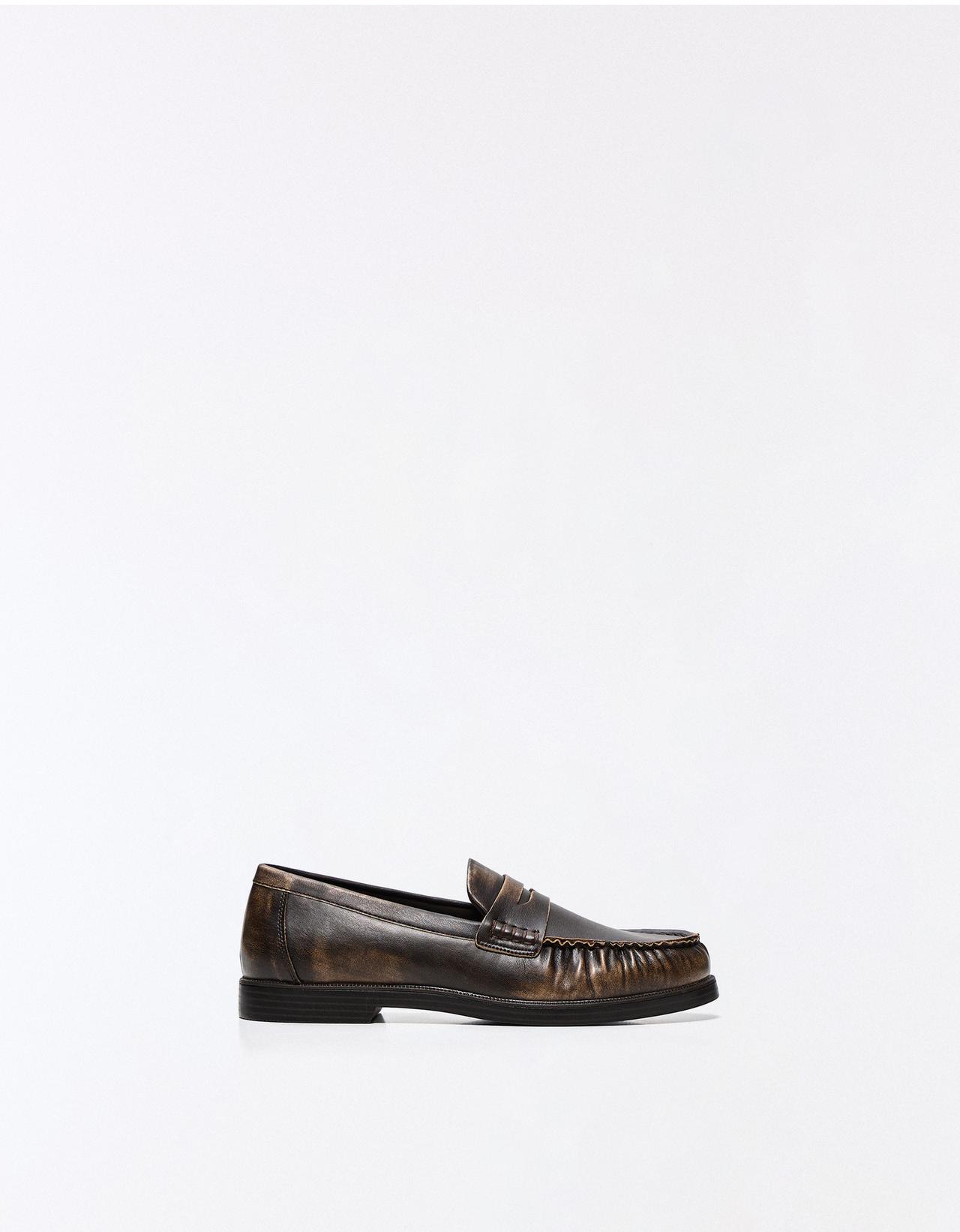 BRUSHED LOAFERS — Brown