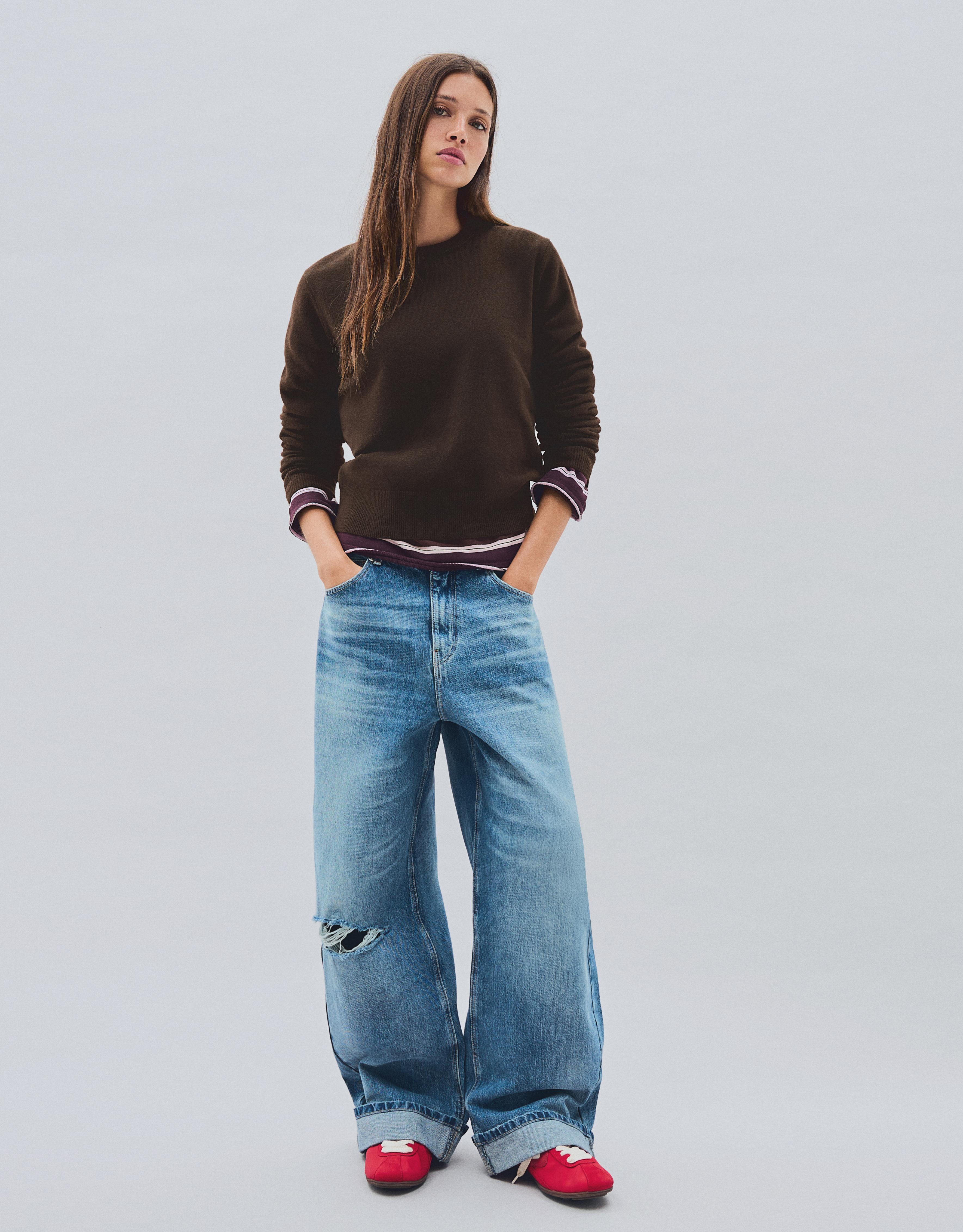 Round neck jumper — Brown