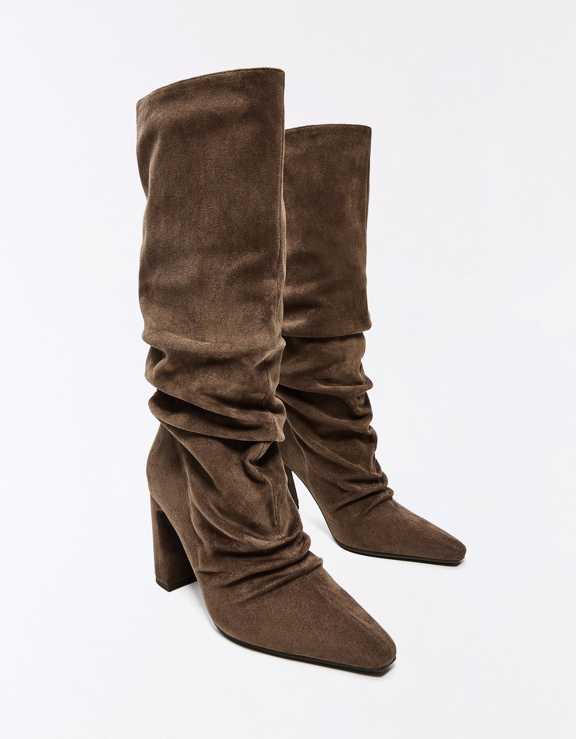 Slouchy heel boots — SAND