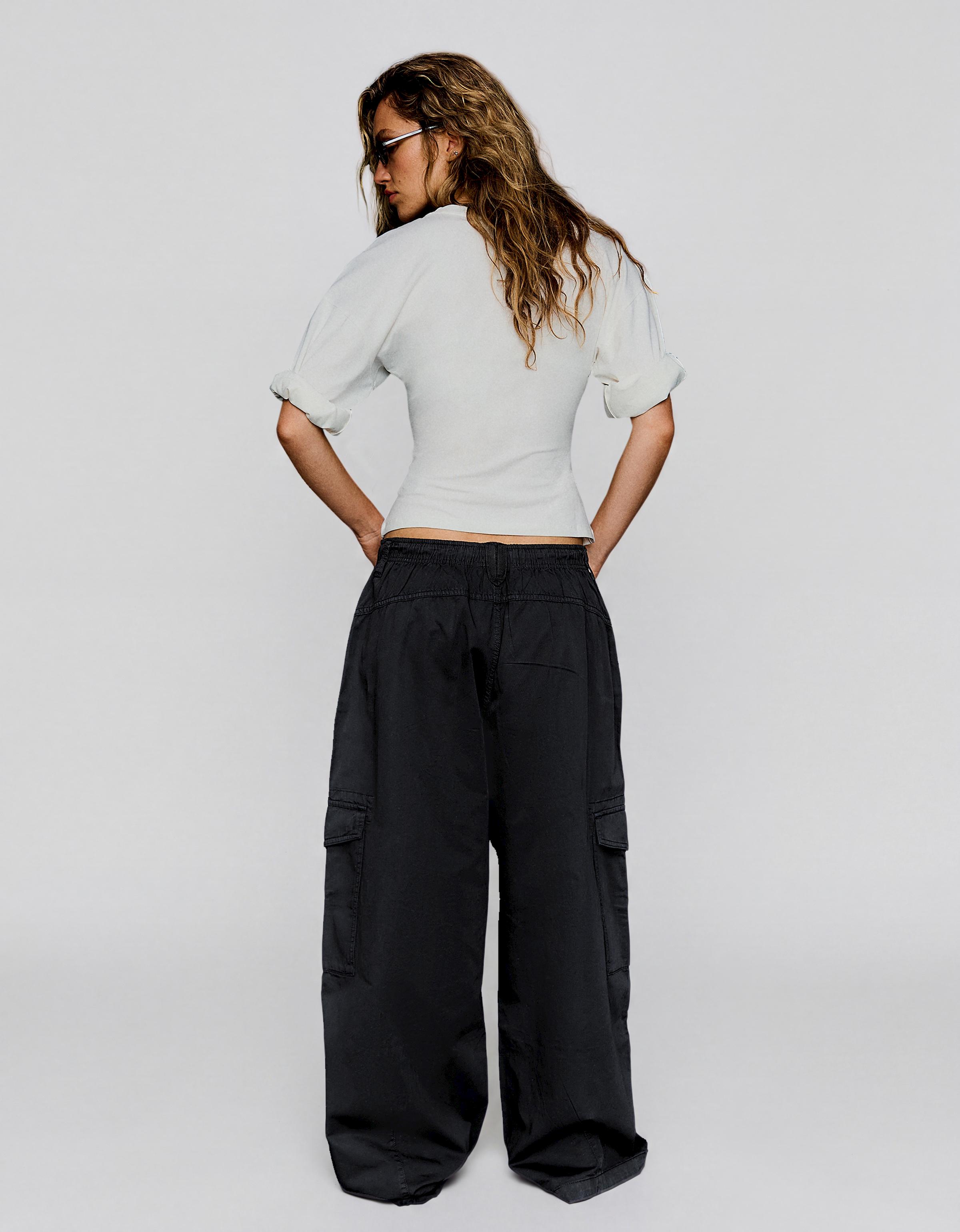 Parachute cargo trousers — Black