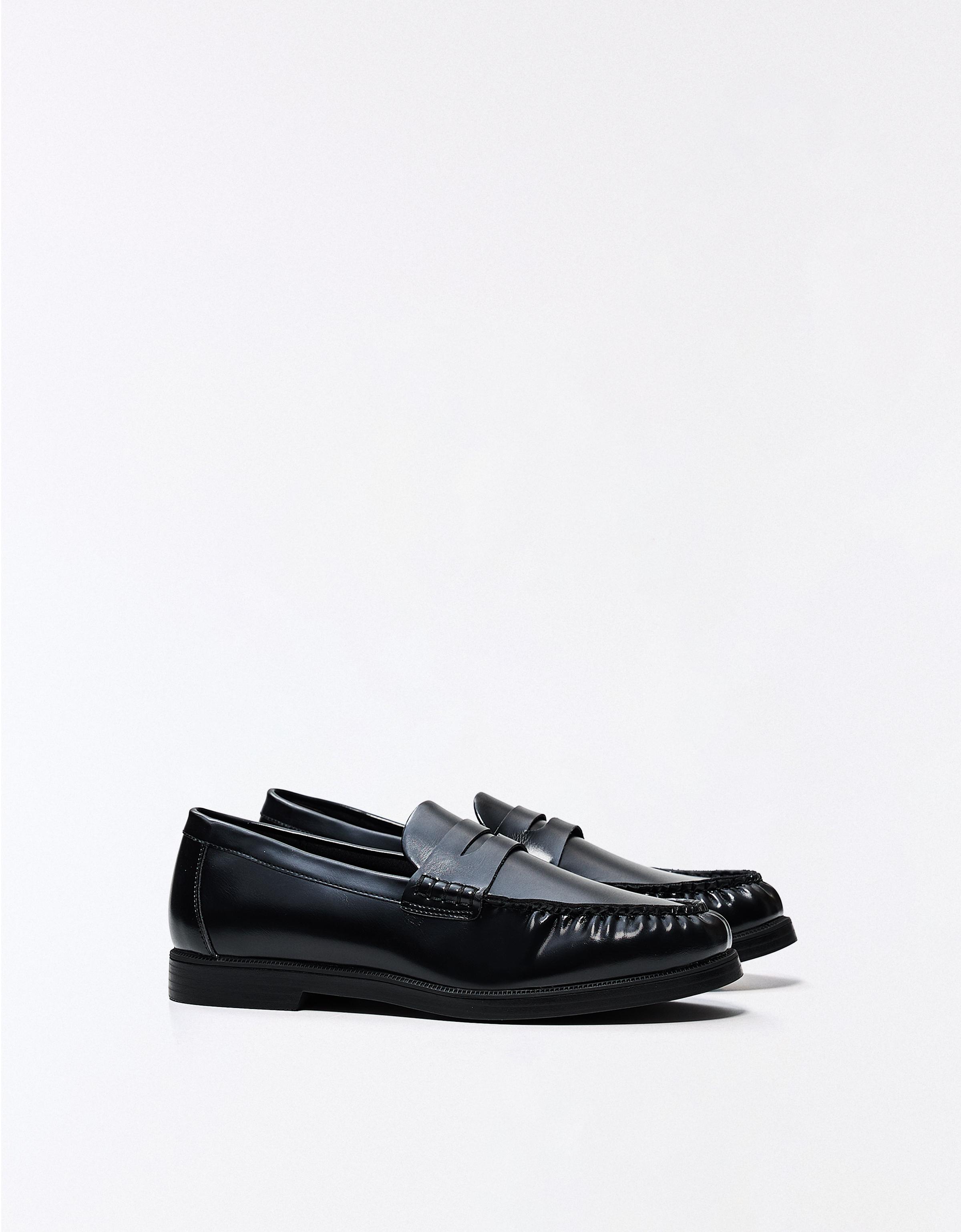 Ruched loafers — BLACK