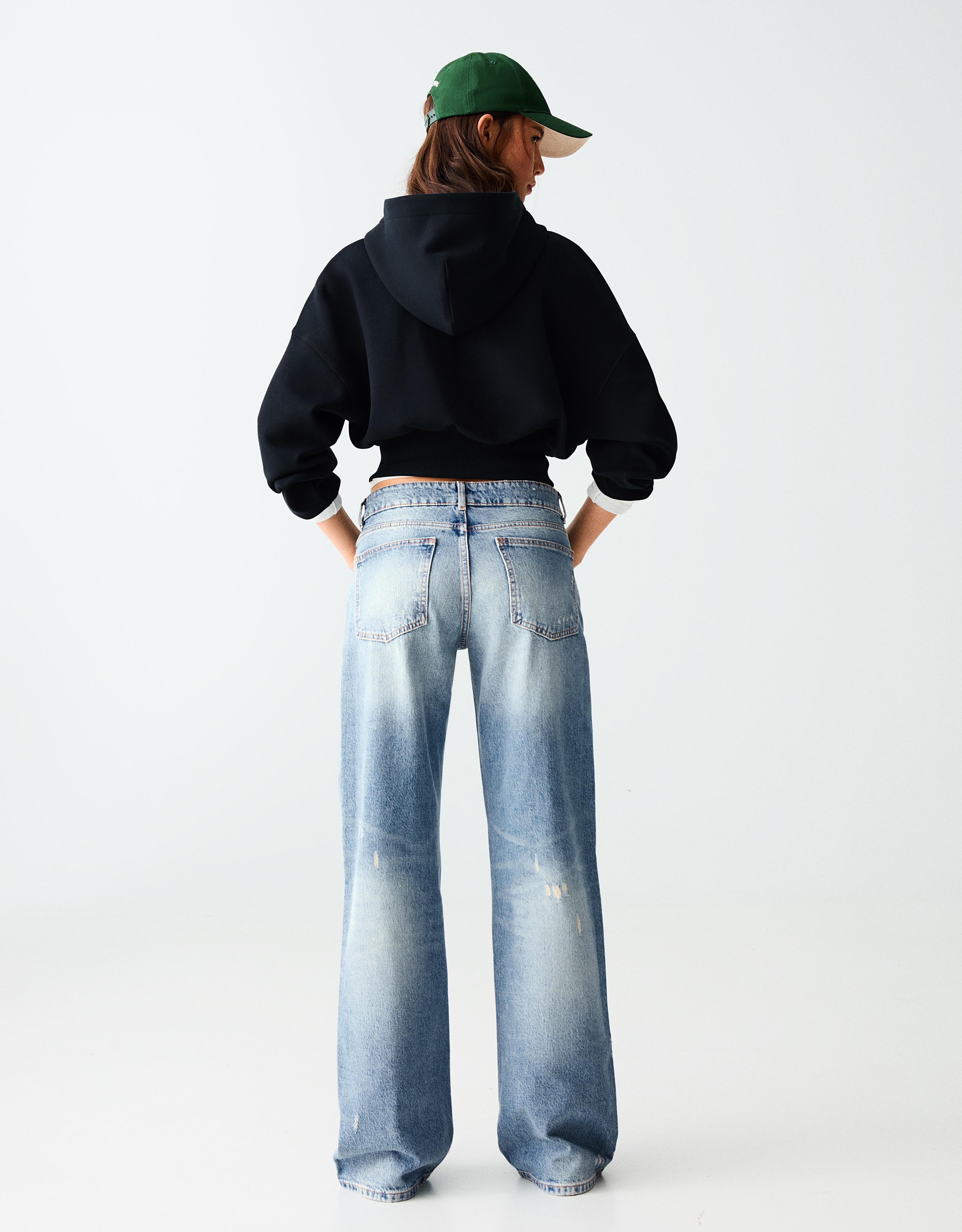 Mid-waist straight jeans — Light blue