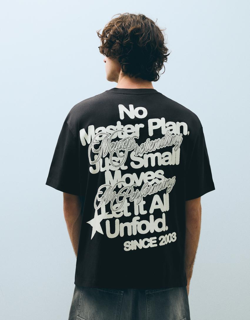 Boxy-T-Shirt mit Print-Schwarz