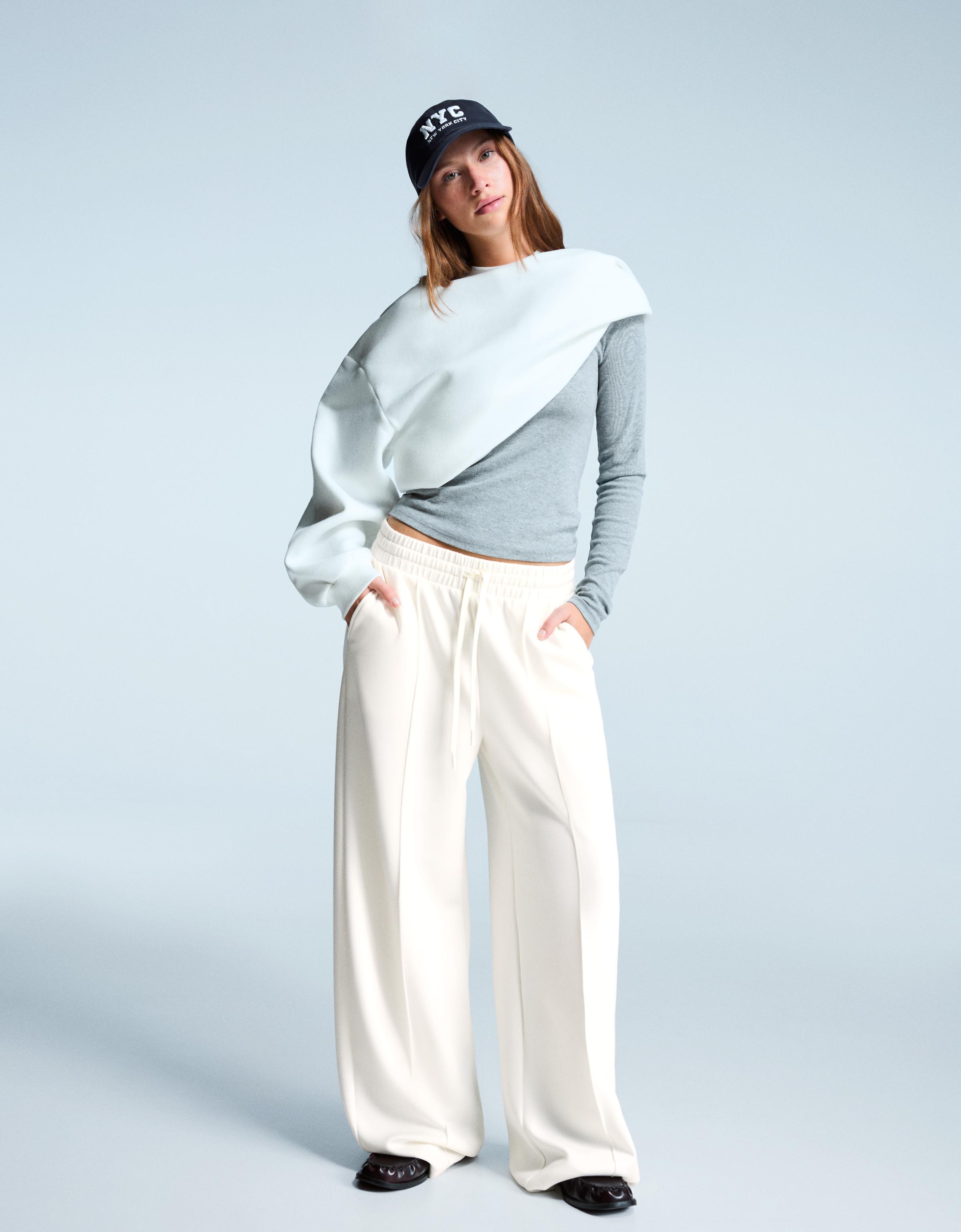Bershka Soft-Wide-Leg-Hose Damen M Rohweiß