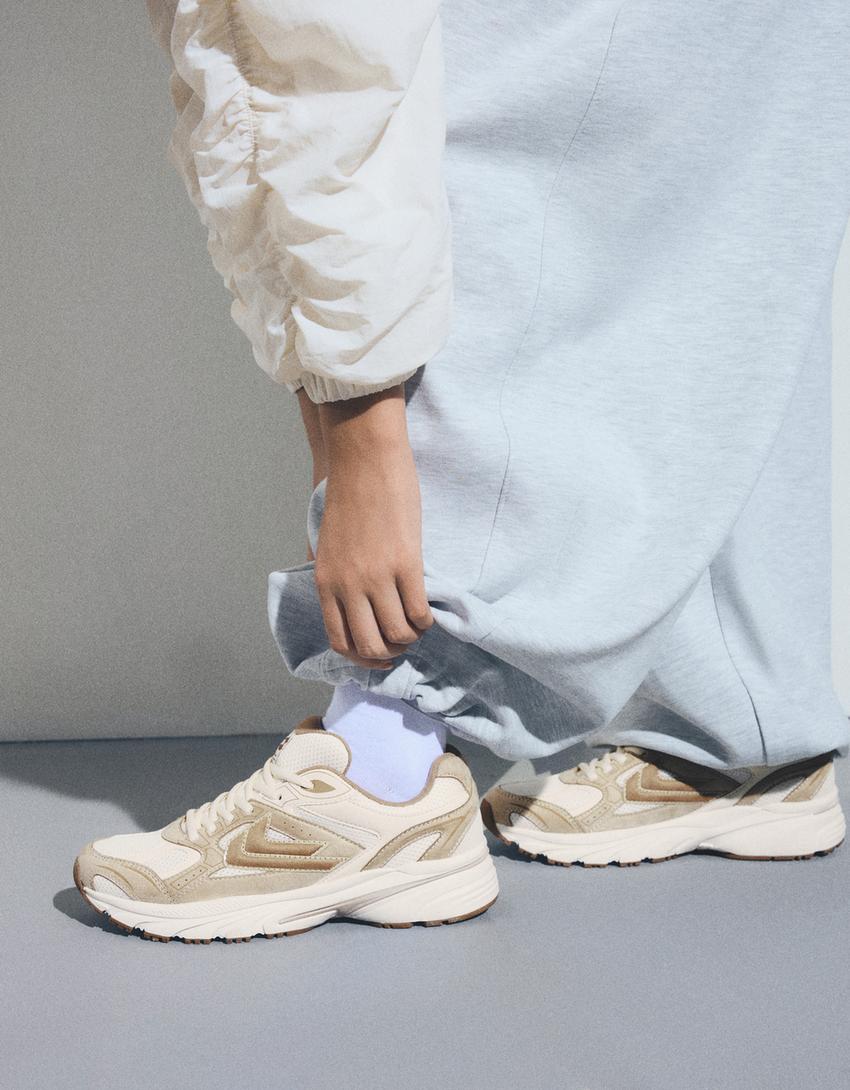 sneakers met meerdere vlakken-Zand