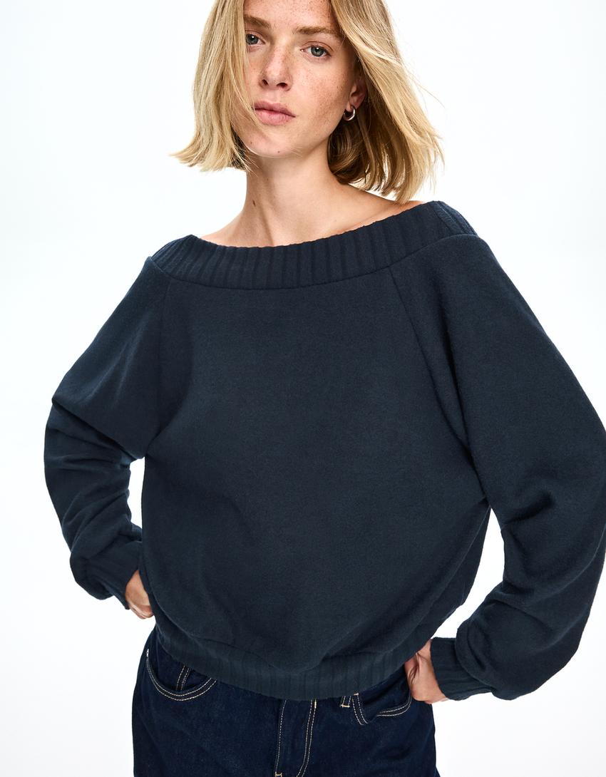 Open-back knit sweater-Navy