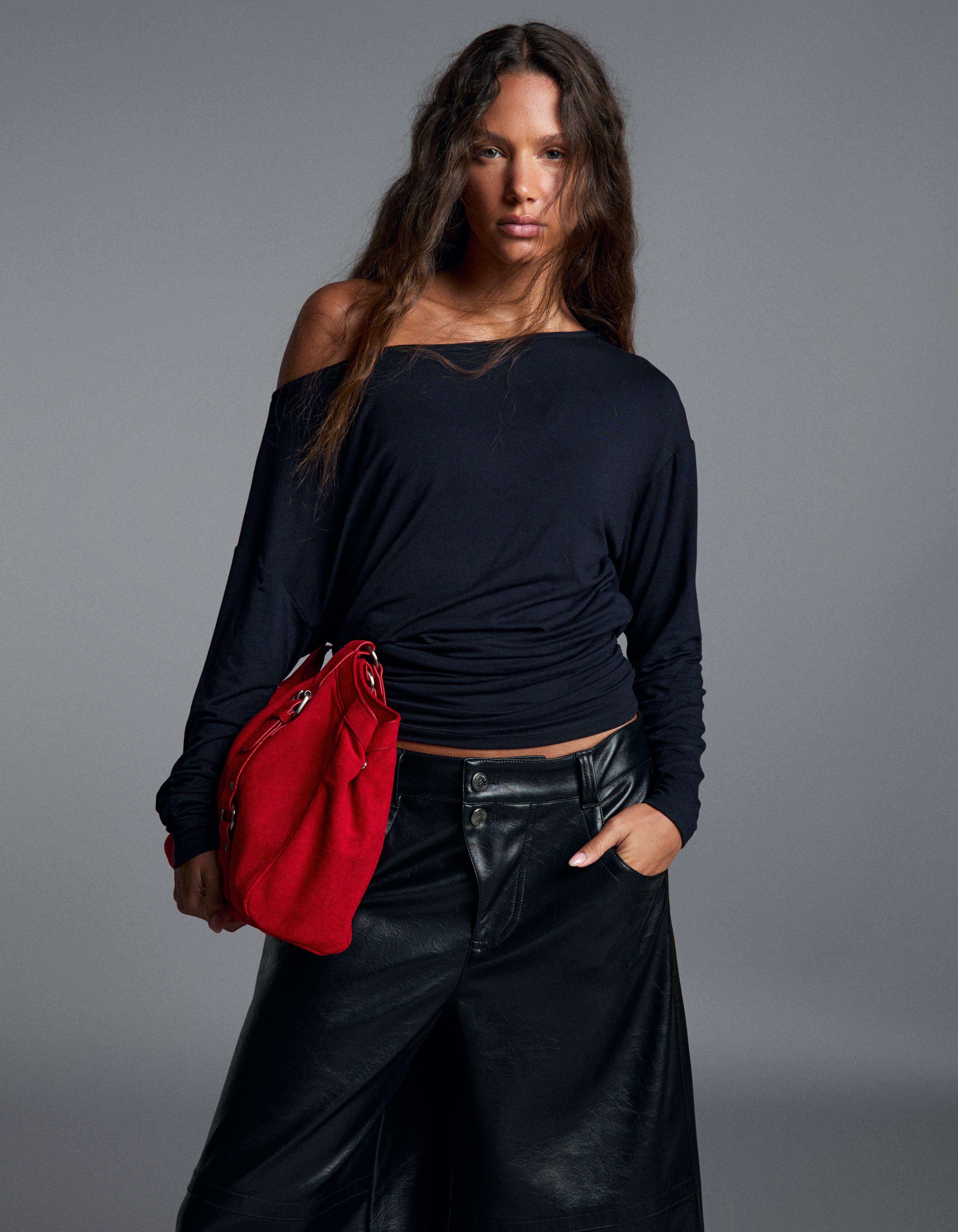 Asymmetric neck long-sleeved T-shirt — Blue