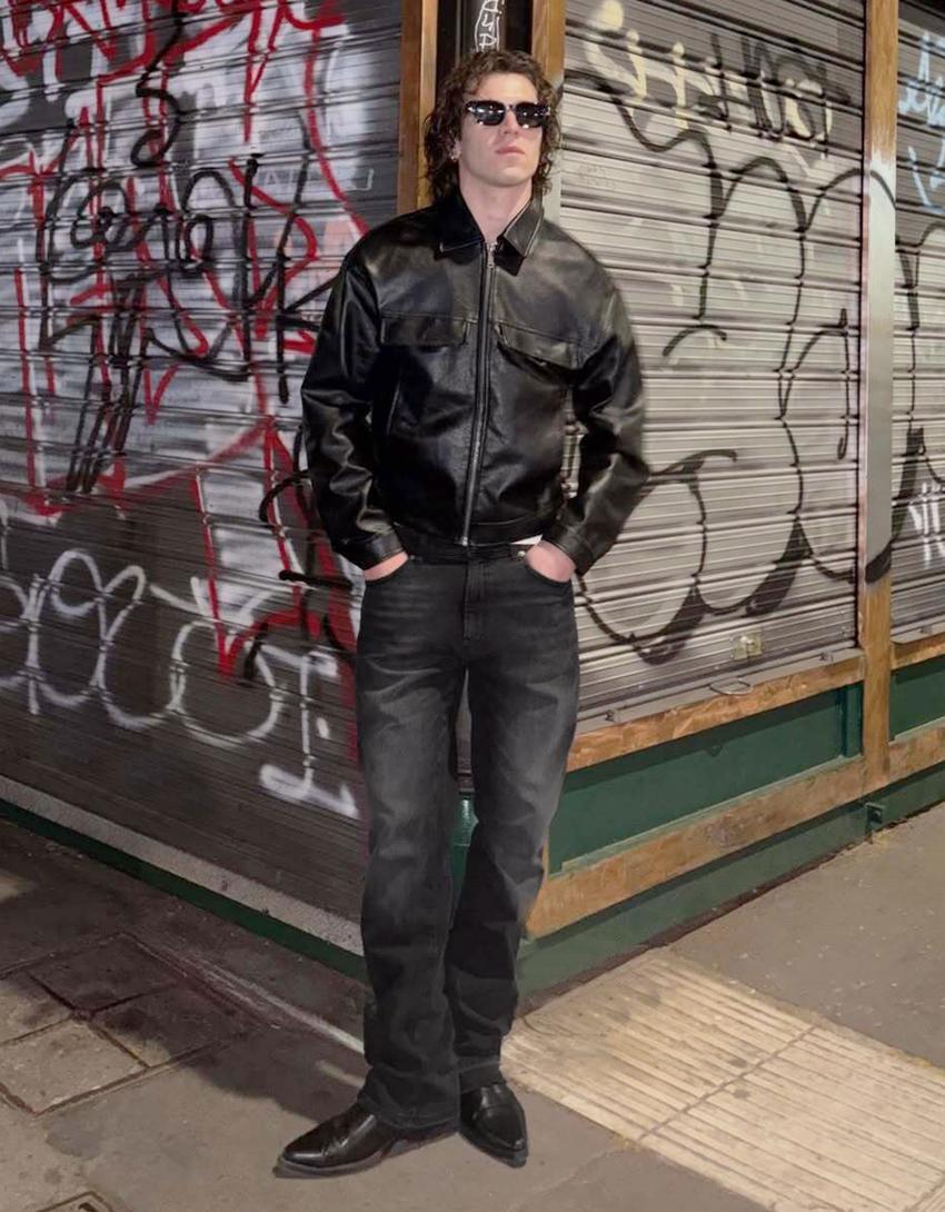 Behagelig jeans med utsving-Svart