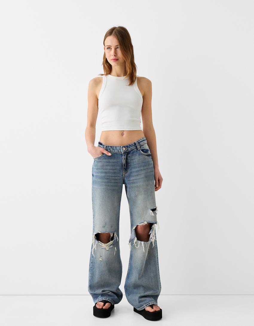 Ripped baggy jeans - Women | Bershka