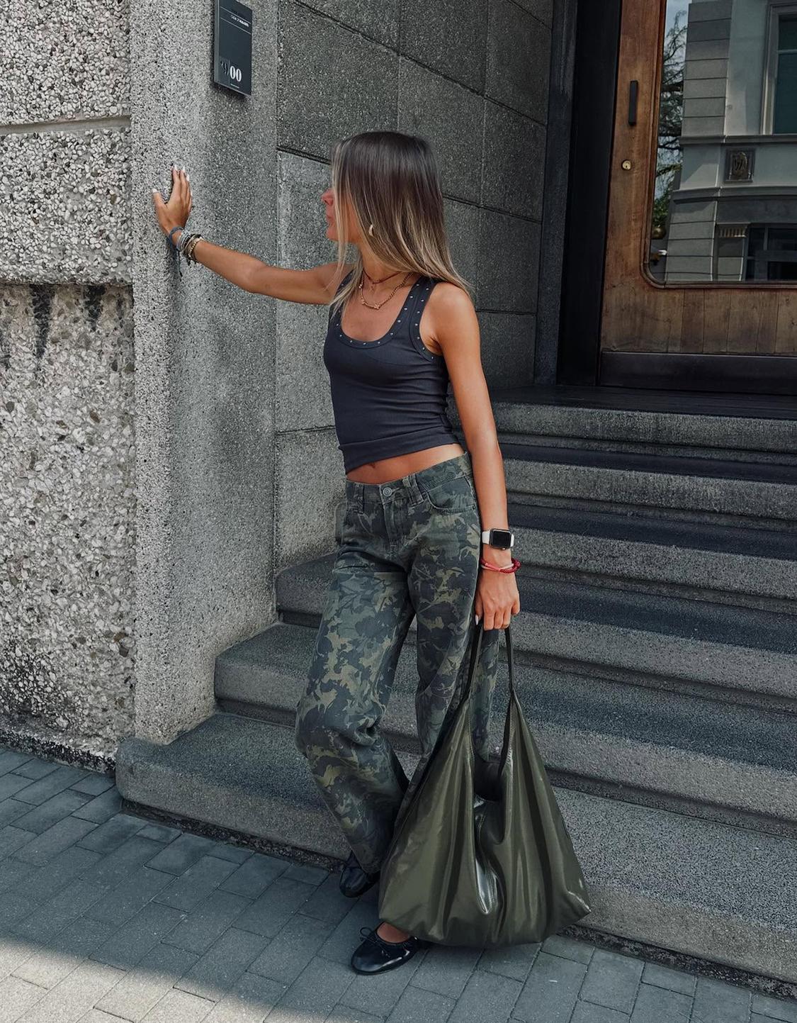 Sleeveless T-shirt with studs