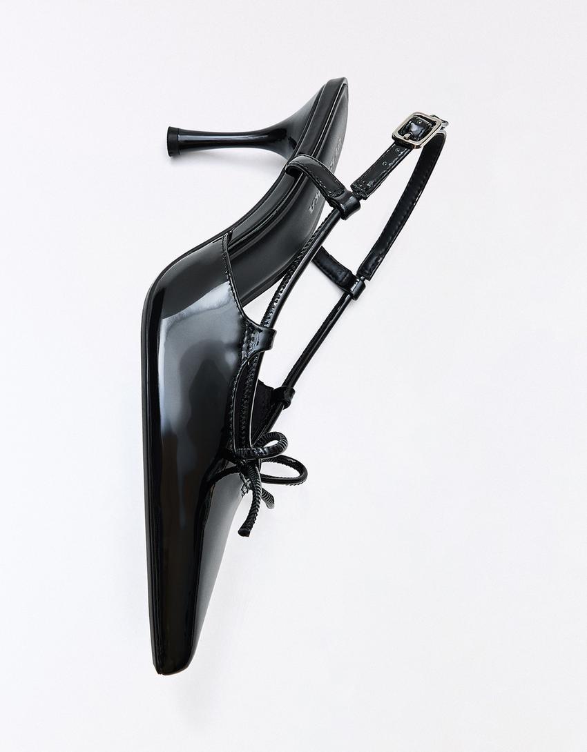 Slingback met hak en detail-Zwart